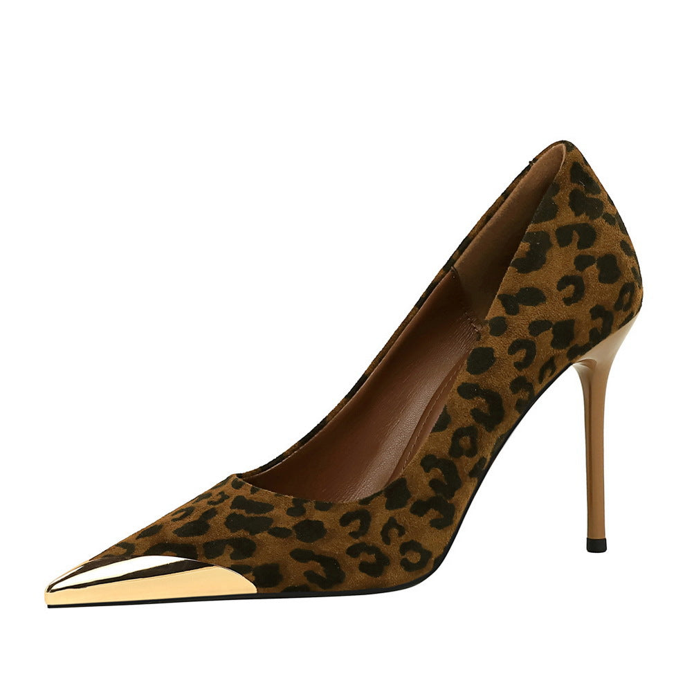 Party Leopard Velvet Pumps with Pointed Toe