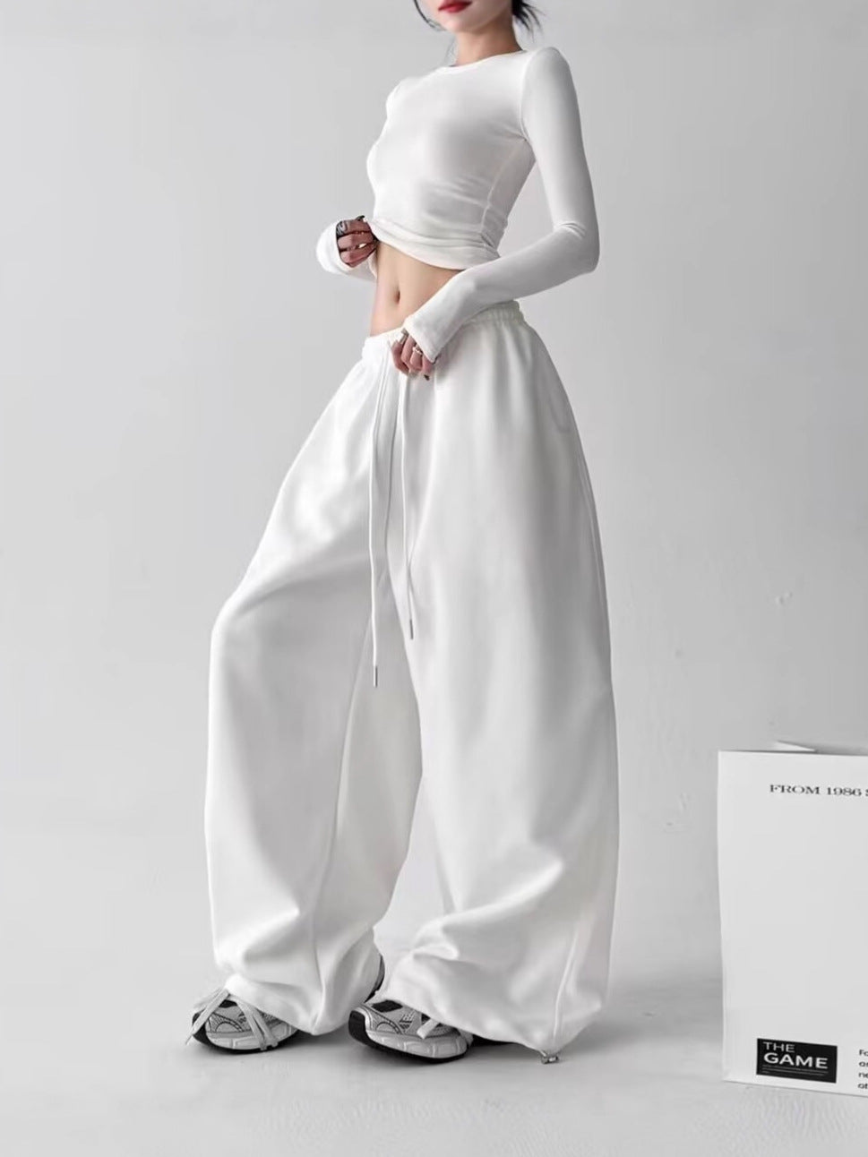 Wide-Leg Sweatpants